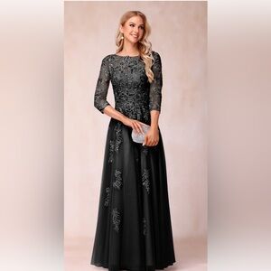 BRAND NEW Lavetir Sheer Neck Half Sleeves Long Formal Evening Dress Size 18